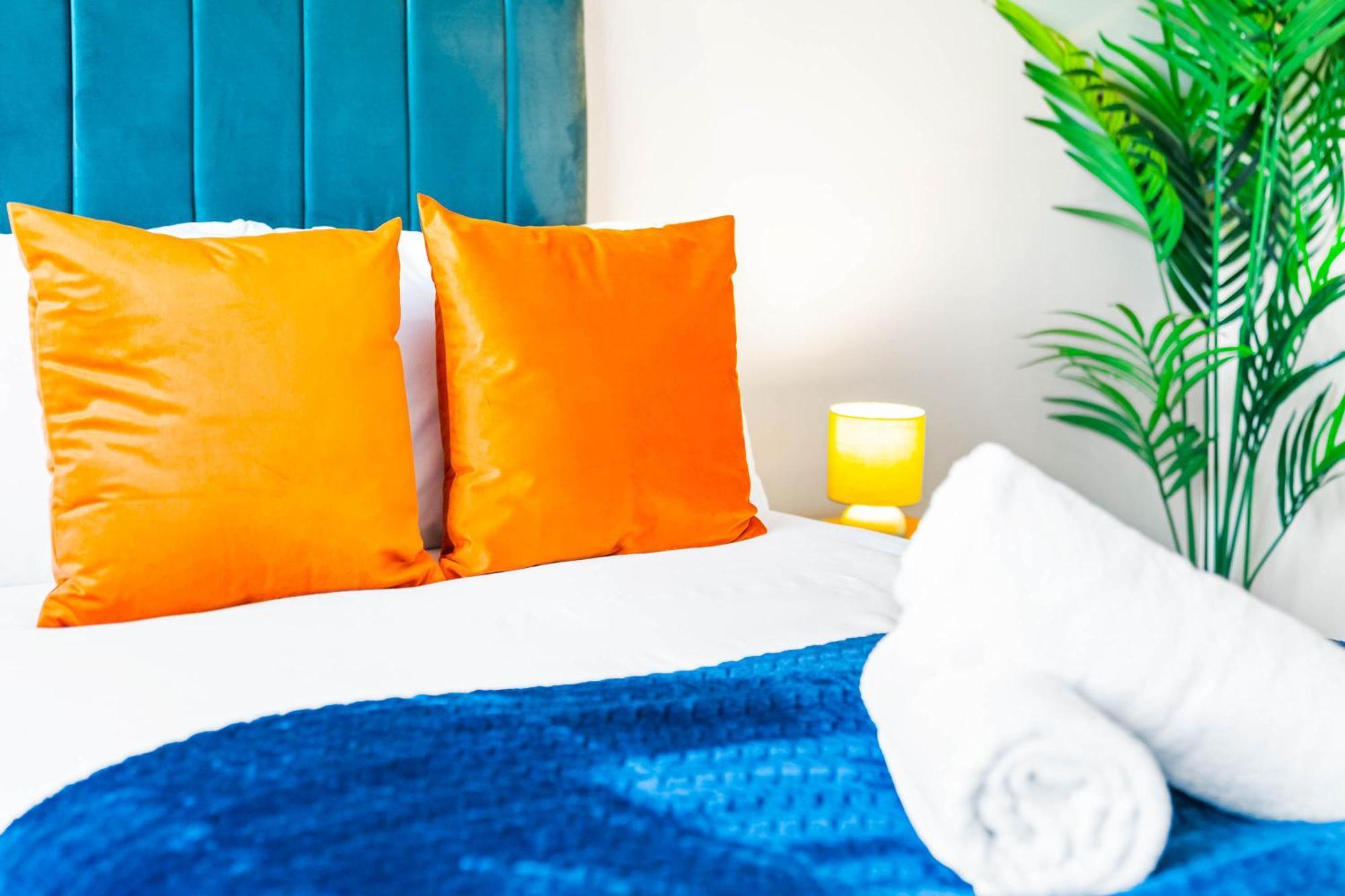 Modern Apartment - Cradley Heath - Top Rated - Netflix - Wifi - 1Mh Сметик Экстерьер фото